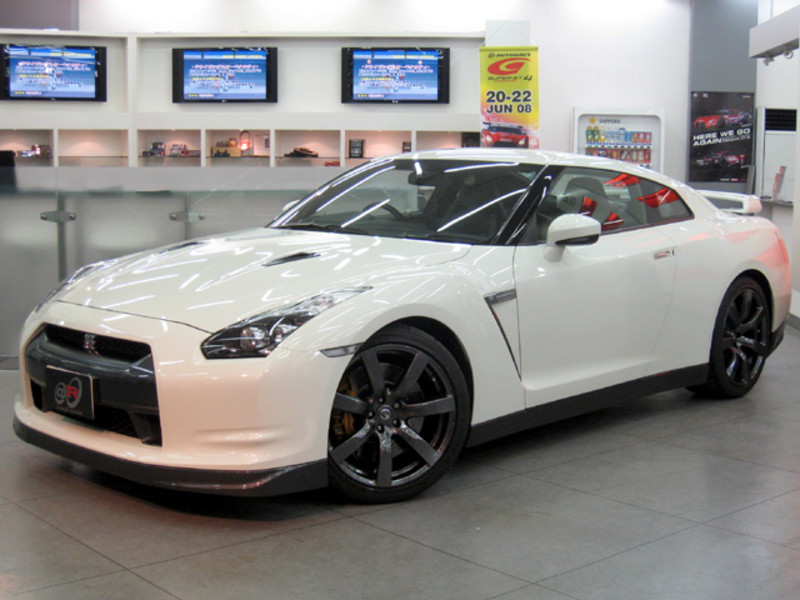 2007-nissan-gt-r-r35